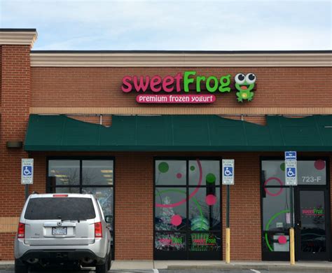 It's just off the main road and has a ton of parking. . Sweet frog near me